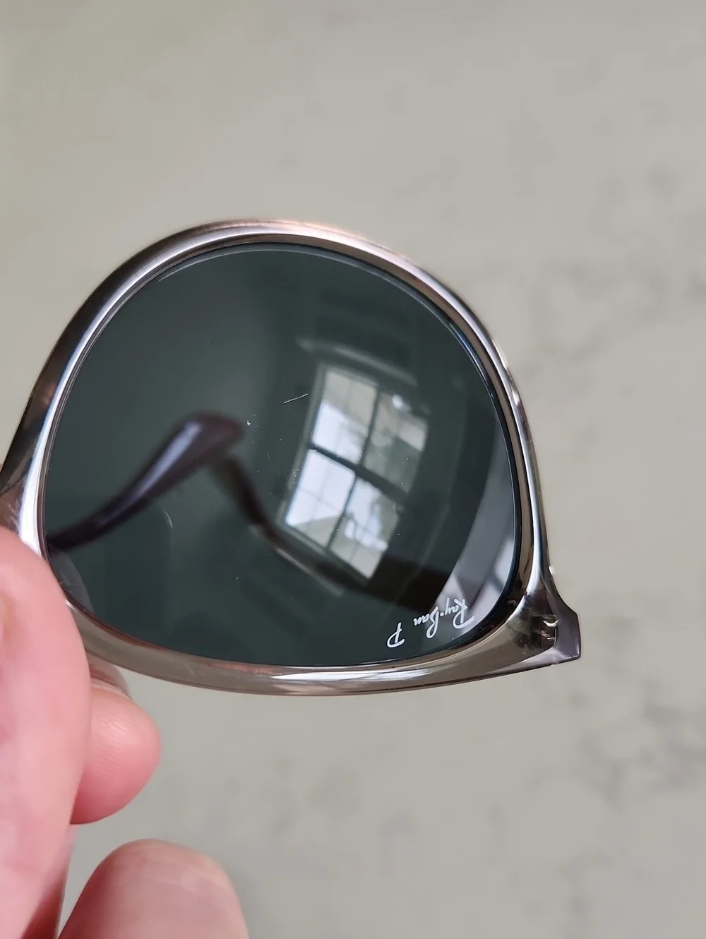 Ray-Ban these ray
